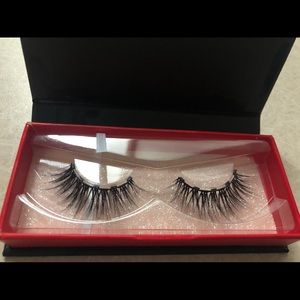 Moxie Lash Flirty Lash Brand New